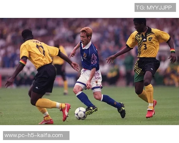 意甲历史上出场次数最多的亚洲球员阵容揭秘中田英寿与长友佑都领衔